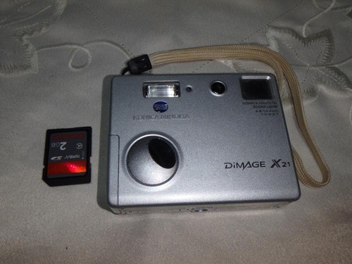 Minolta dimage x21 - x21, kompakte