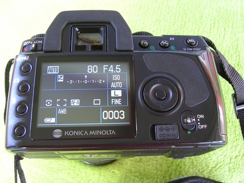 Konica minolta dynax - dynax, 6.1mp