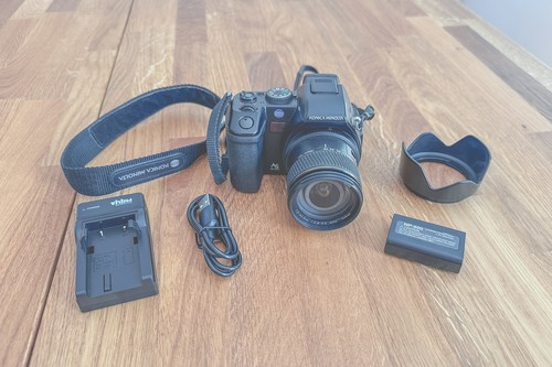 Konica minolta dimage a200 - minolta,