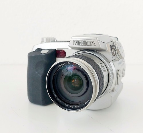 Minolta dimage 0 - 7i, mega